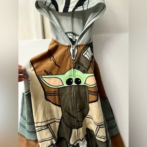Mandalorian zip up pajamas Men’s size medium